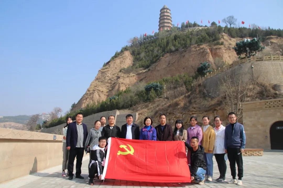 “比、学、赶、超”抓实窑洞活化利用工作 ——延...