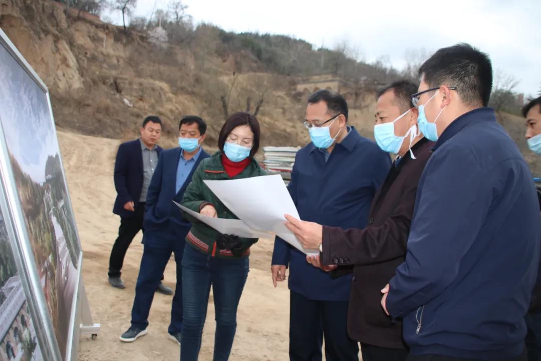 薛耀军调研指导鲁艺文化园区工作